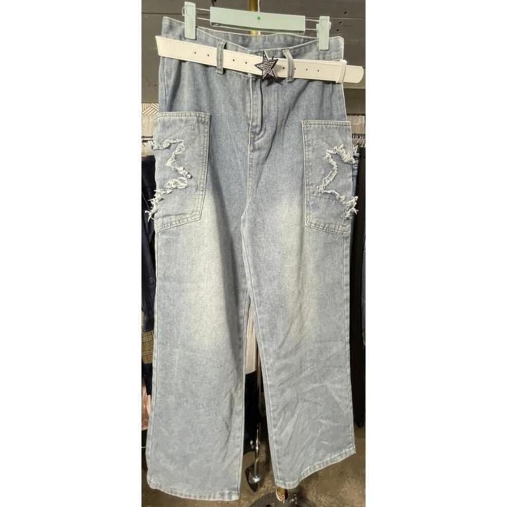 NWOT unbranded Baggy Star Pockets Wide Leg Jeans Women’s Sz L (30 inch waist)